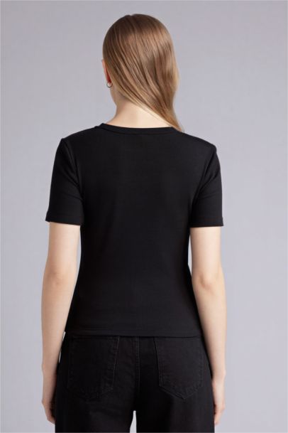 Woman Short Sleeve T-Shirt