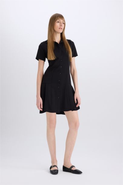 Polo Neck Basic Short Sleeve Pleated Mini Dress