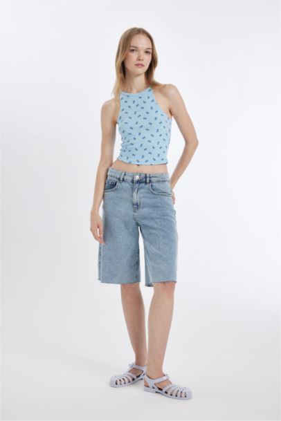 تانك توب مضلع سليم فيت بطبعة فاكهة وياقة هالتر