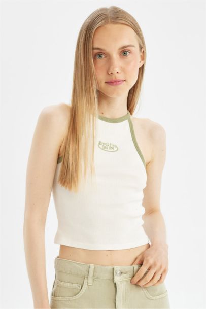 تانك توب مضلع سليم فيت بطبعة شعار