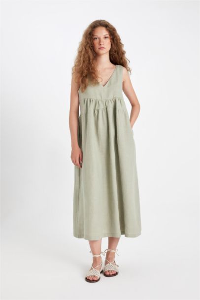 Manuka x DeFacto V Neck Linen Midi Dress