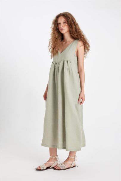 Manuka x DeFacto V Neck Linen Midi Dress