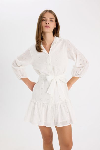 Mini Robe à Manches Longues et à Col de Chemise