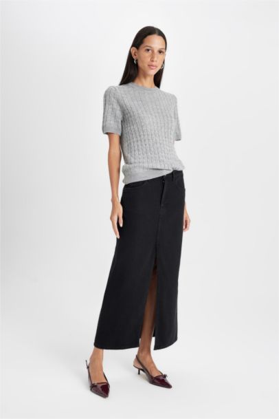 Fashion Fit Yırtmaçlı Cepli Uzun Boy Jean Etek