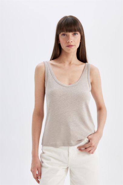 تانك توب قصة عادية برقبة مستديرة من مزيج الكتان