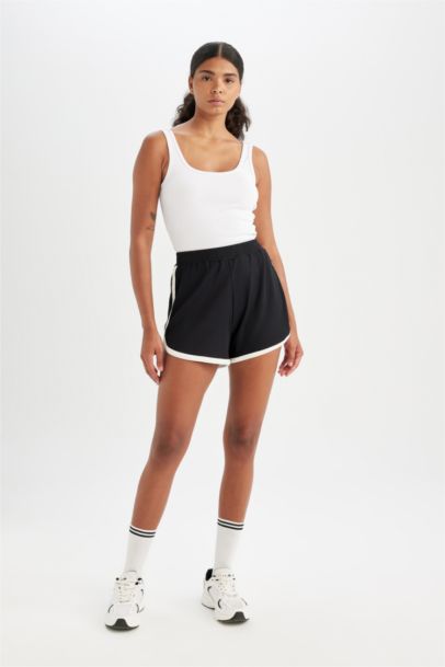 Sporcu Kısa Paça Şort