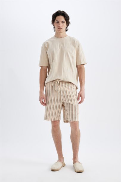 Regular Fit Elastic Banded Leg Bermuda Shorts