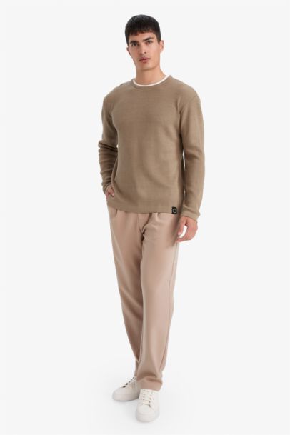 Pull en maille à col rond Coupe décontractée