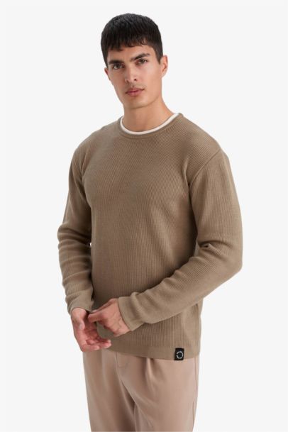 Pull en maille à col rond Coupe décontractée