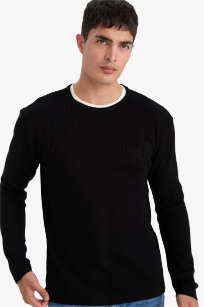 Pull en maille à col rond Coupe décontractée