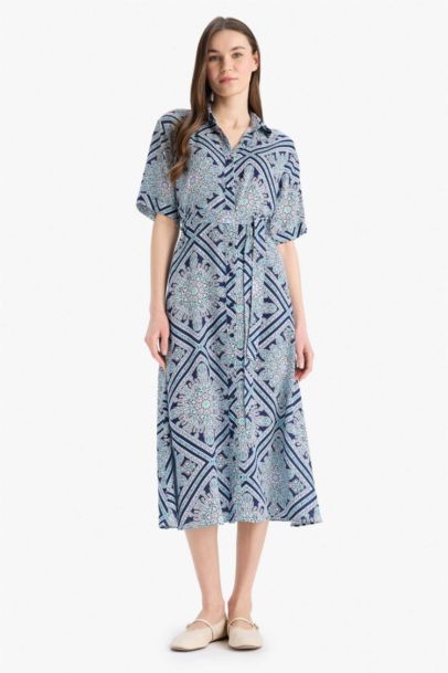 فستان مطبوع بقصة A بياخة قميص كم مزدوج