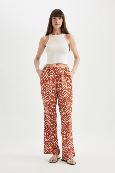 Pantalon imprimé à coupe régulière