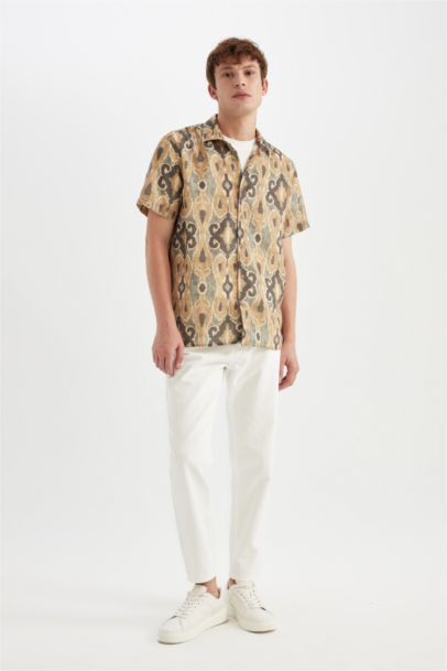 قميص بولو نص كم قصة عادية