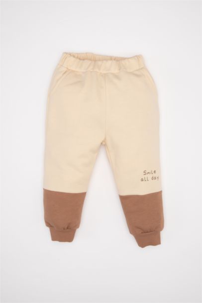 سيت ولادي سويت شيرت وبنطلون بجامة رياضي - قطعتين