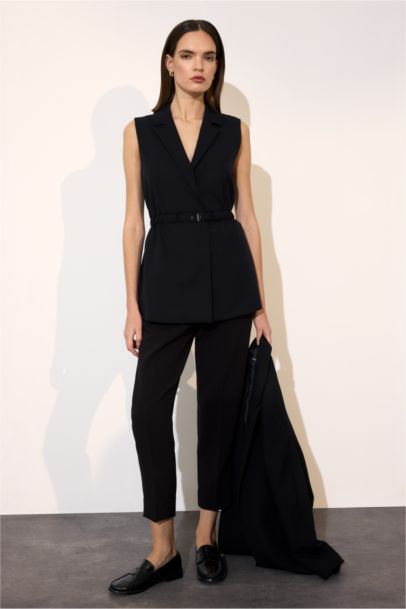 فيست سليم فيت مخصر بياقة جاكيت