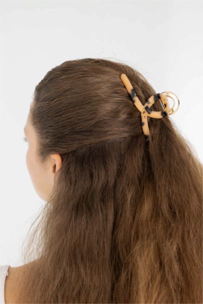 2 Piece Leopard Patterned Hair Clips