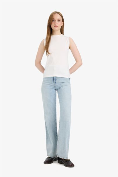 Crew Neck Sleeveless Basic T-Shirt Tunic