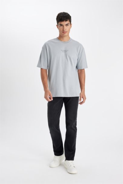 %100 Pamuk Oversize Geniş Kalıp Bisiklet Yaka Sırt Baskılı Kısa Kollu Tişört