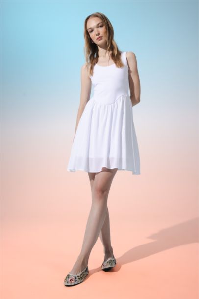 Round Neck White Strap Mini Dress