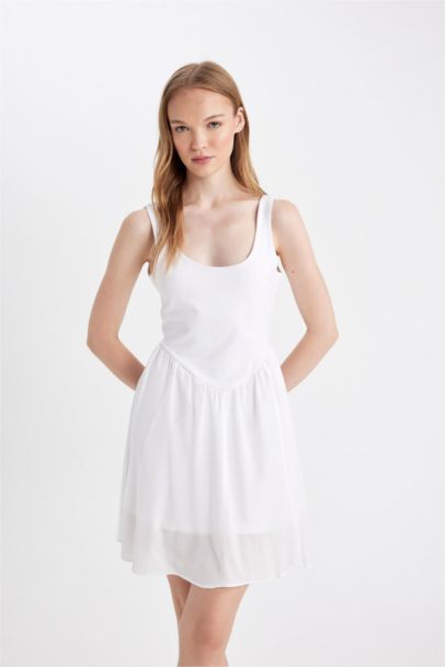 Round Neck White Strap Mini Dress