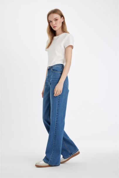 Straight Wide High Waist Washed Jeans