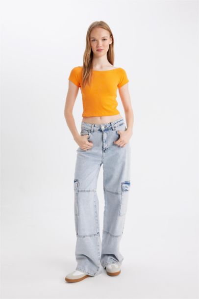 تيشيرت نص ردن مضلع