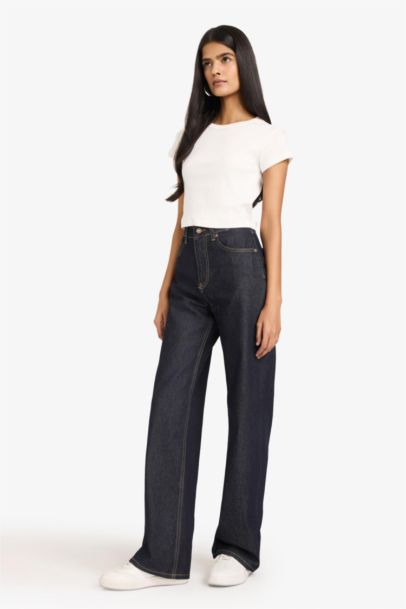 Jean taille haute large Coupe droite