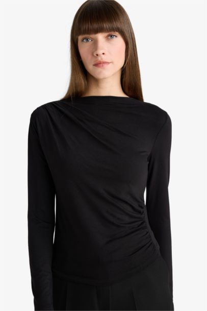 بلوزة ردن طويل سليم فيت بياخة عريضة