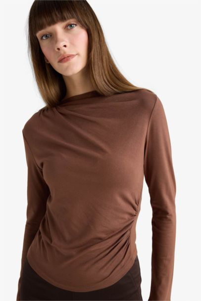 Slim Fit Boat Neck Long Sleeve Blouse