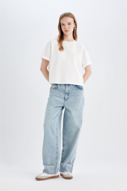 Baggy Fıt Yüksek Bel Katlamalı Paça Bilek Boy Jean Yıkamalı Pantolon