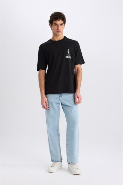 تيشيرت قطن اوفر سايز نص كم مطبوع برقبة مستديرة من ون بيس