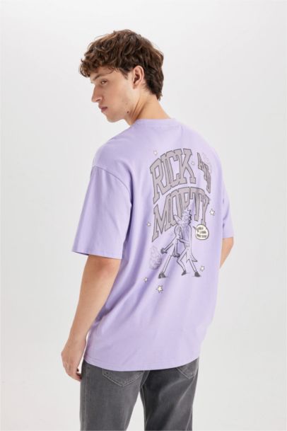 Boxy Fit Rick and Morty Licensed Crew Neck Printed Short Sleeve T-Shirt