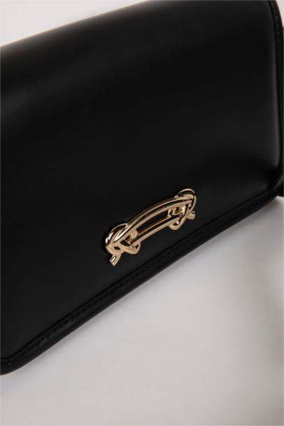 Kadın Uzun Askılı Suni Deri Çapraz Çanta