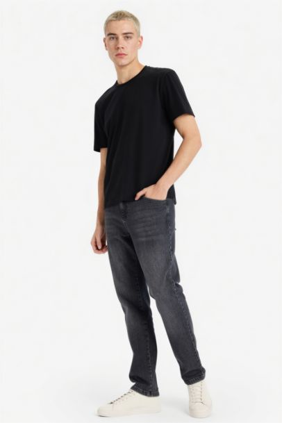 تيشيرت تقيل قصة عادية بياخة مستديرة