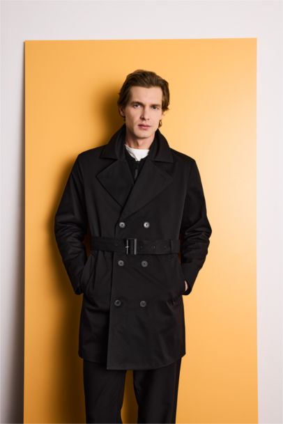 Slim Fit Lined Buttoned Coat