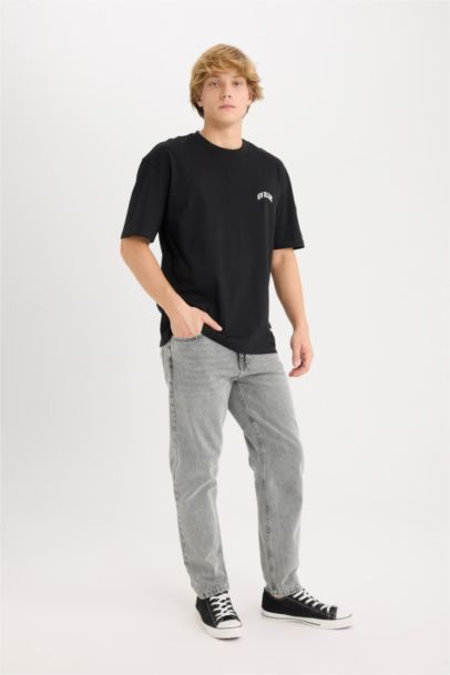 تيشيرت قطن أوفر سايز نص كم برقبة مستديرة