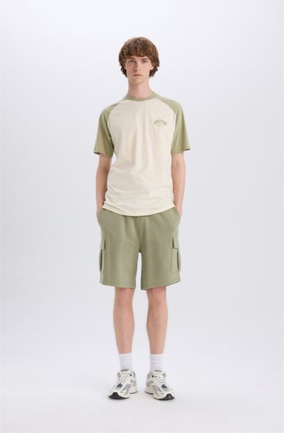 تيشيرت قطن اوفر سايز نص كم برقبة مستديرة مطبوع