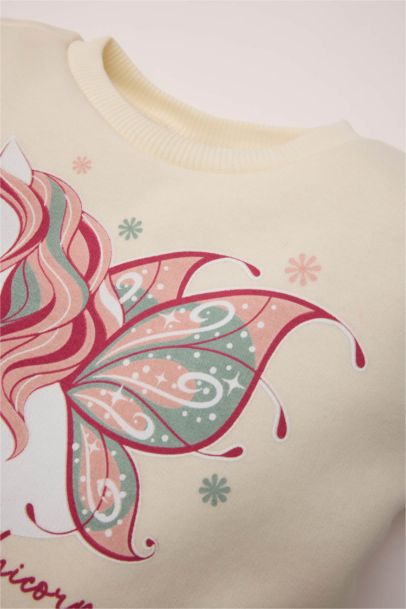 فستان قماش سميك برقبة مستديرة