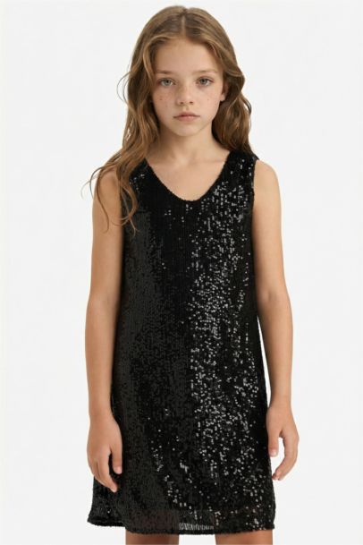 فستان بناتي بدون كم