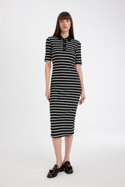 Robe Midi à Manches Courtes rayée à Col Polo