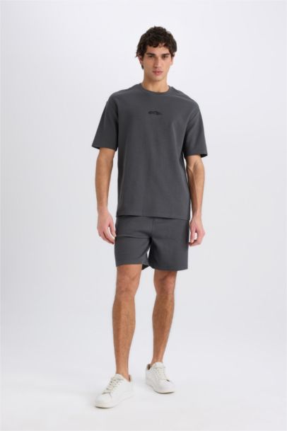 Boxy Fit Crew Neck Printed Short Sleeve T-Shirt