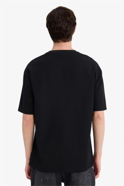 Boxy Fit Crew Neck Printed Short Sleeve T-Shirt