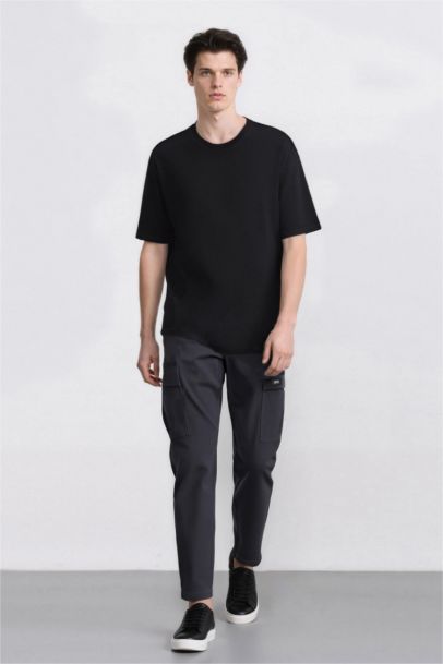 Relax Fit Pocket Straight Leg Cargo Pants