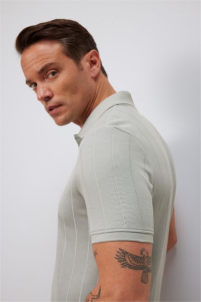 New Regular Fit Polo Collar Polo T-Shirt