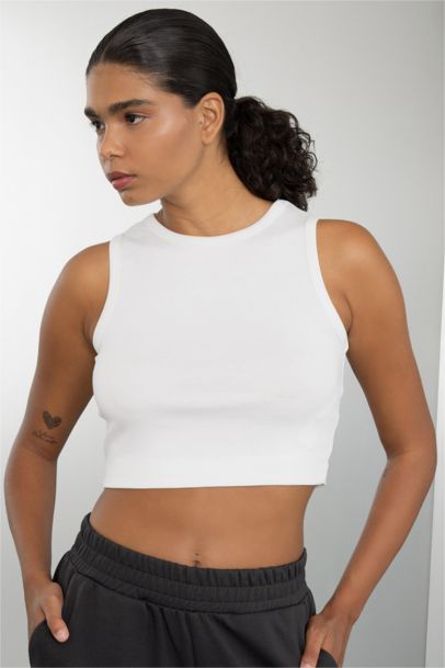DeFactoFit Crew Neck Modal Sports Crop Top