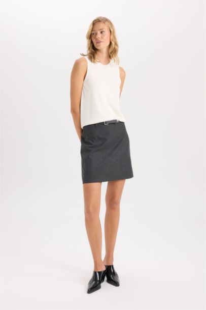 Pull sans manche en tricot basique à col rond Coupe slim