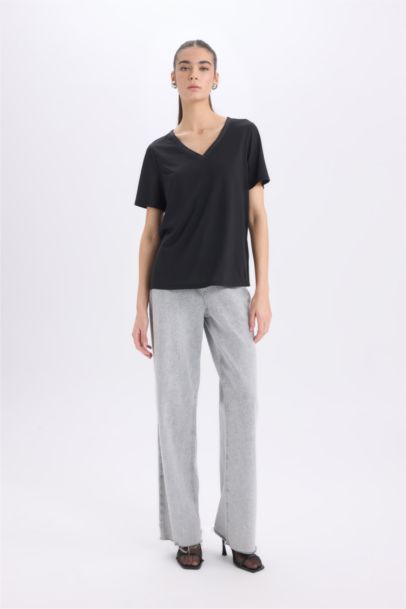 Relax Fit V Neck Casual Short Sleeve T-Shirt