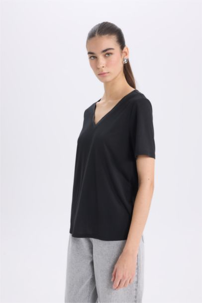 Relax Fit V Neck Casual Short Sleeve T-Shirt