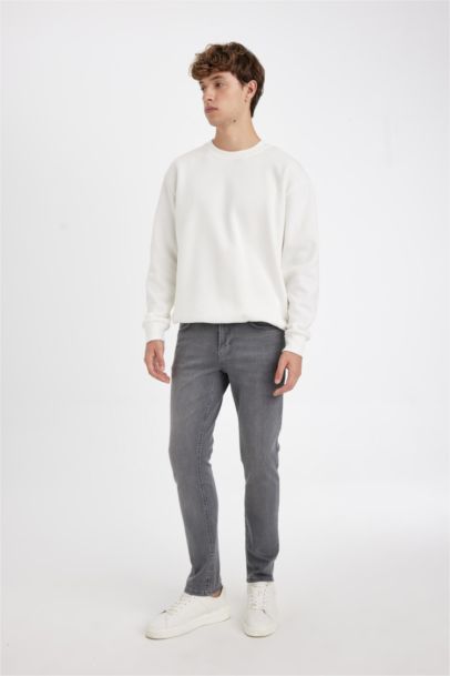 بنطلون جينز بيدرو سليم فيت برجل ضيق وخصر عادي رمادي