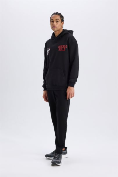 NBA Chicago Bulls Boxy Fit Kapüşonlu Sırt Baskıllı Kalın Sweatshirt